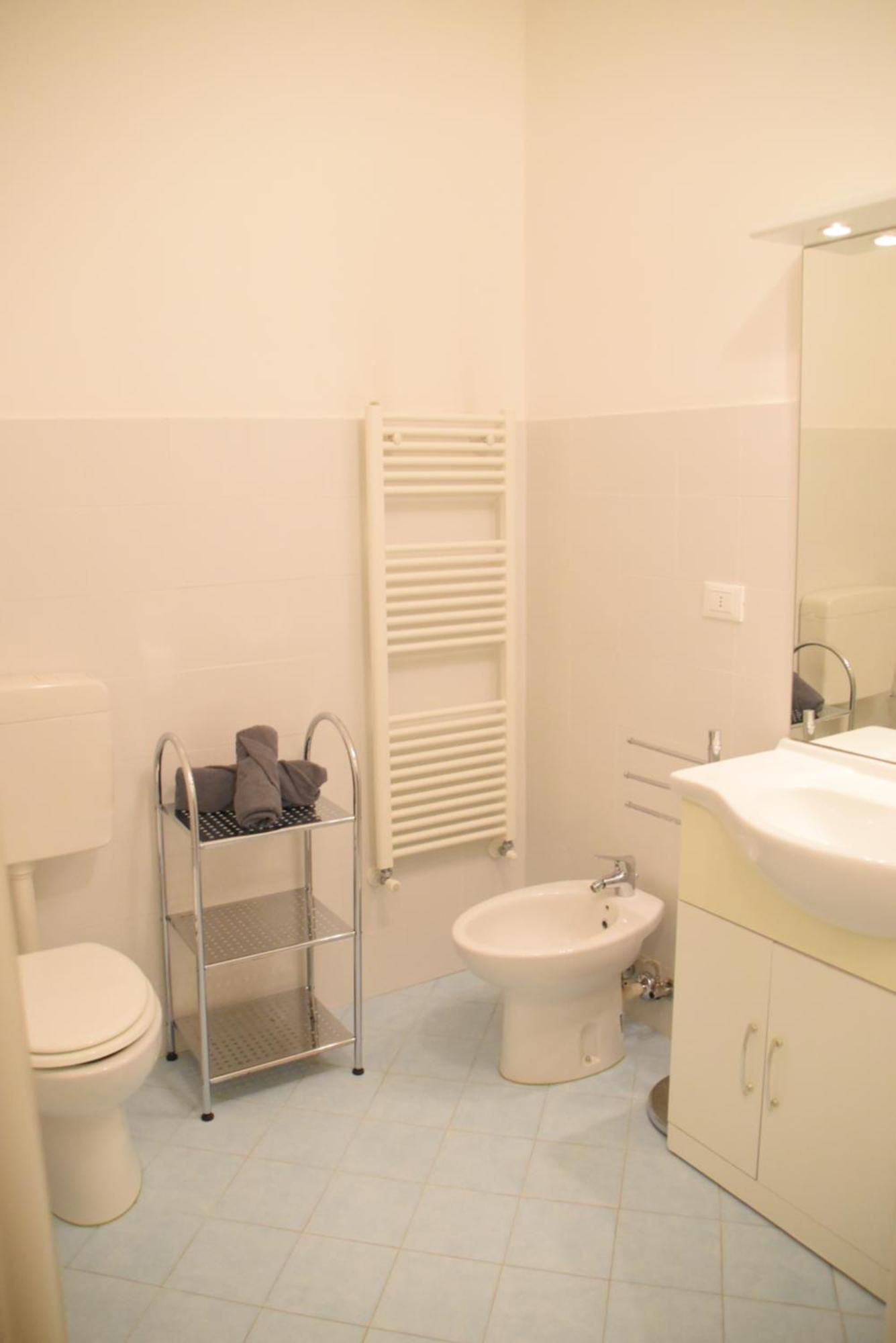 Apartamento Loft With Private Parking Trieste Exterior foto