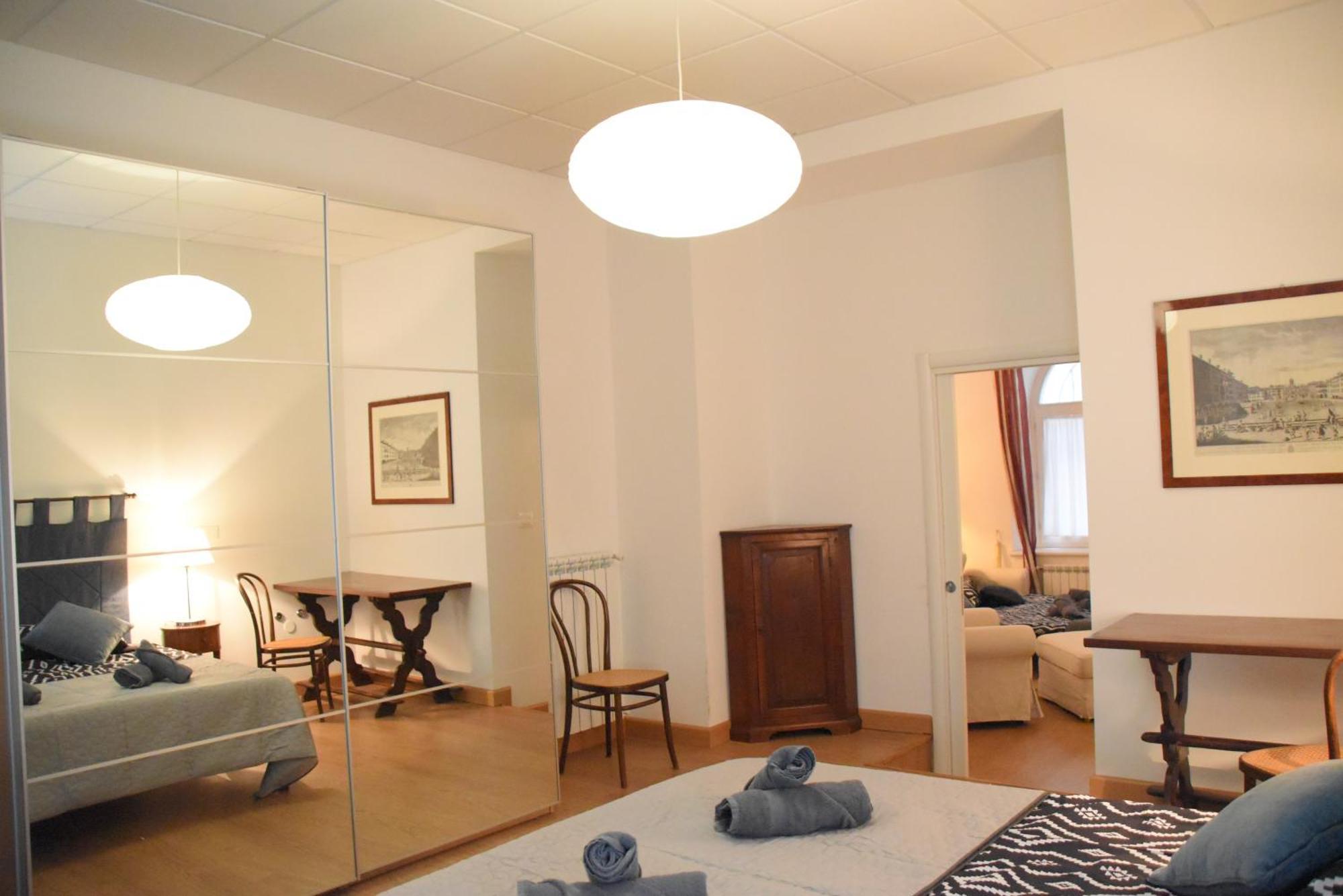 Apartamento Loft With Private Parking Trieste Exterior foto