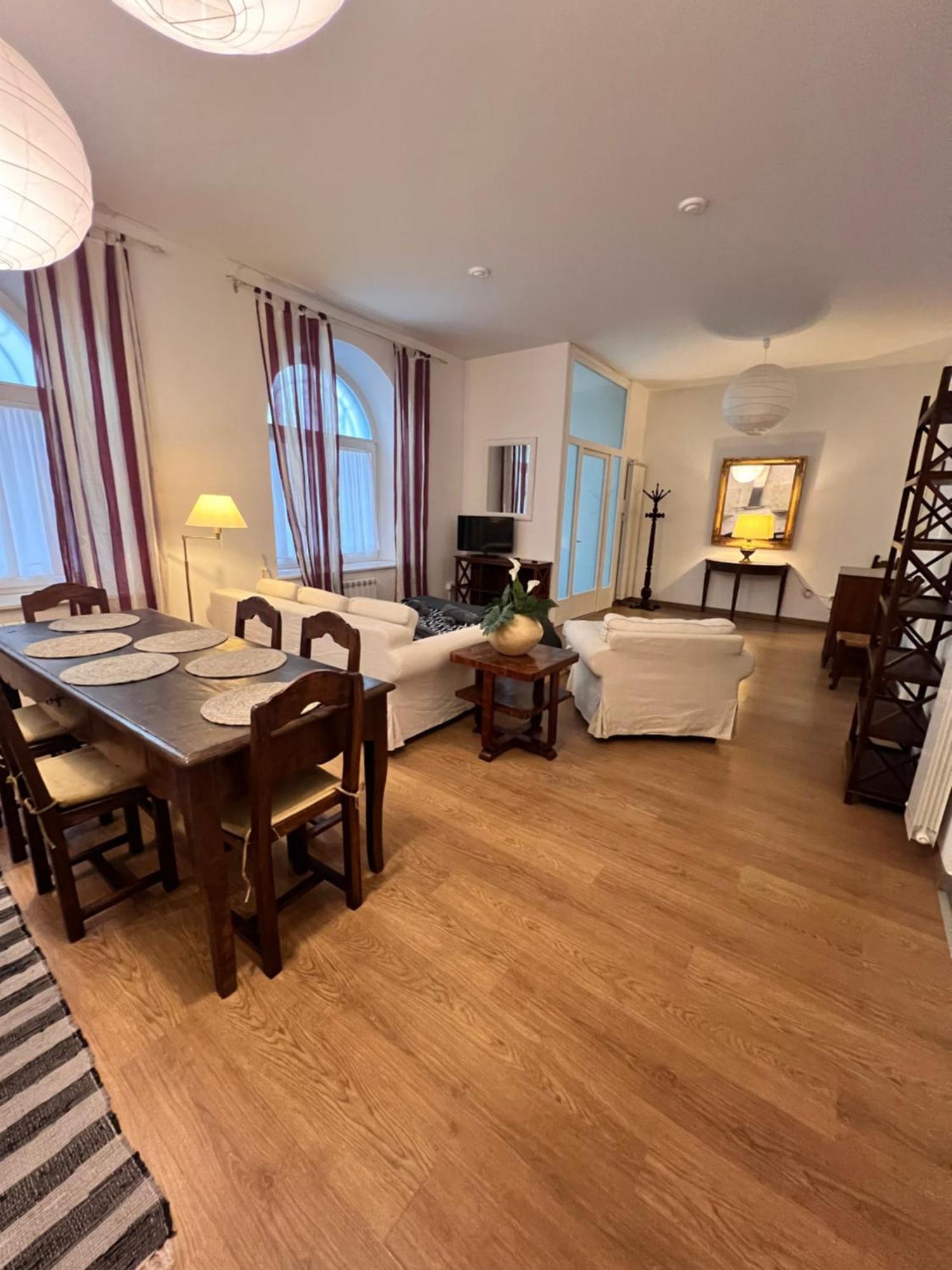 Apartamento Loft With Private Parking Trieste Exterior foto